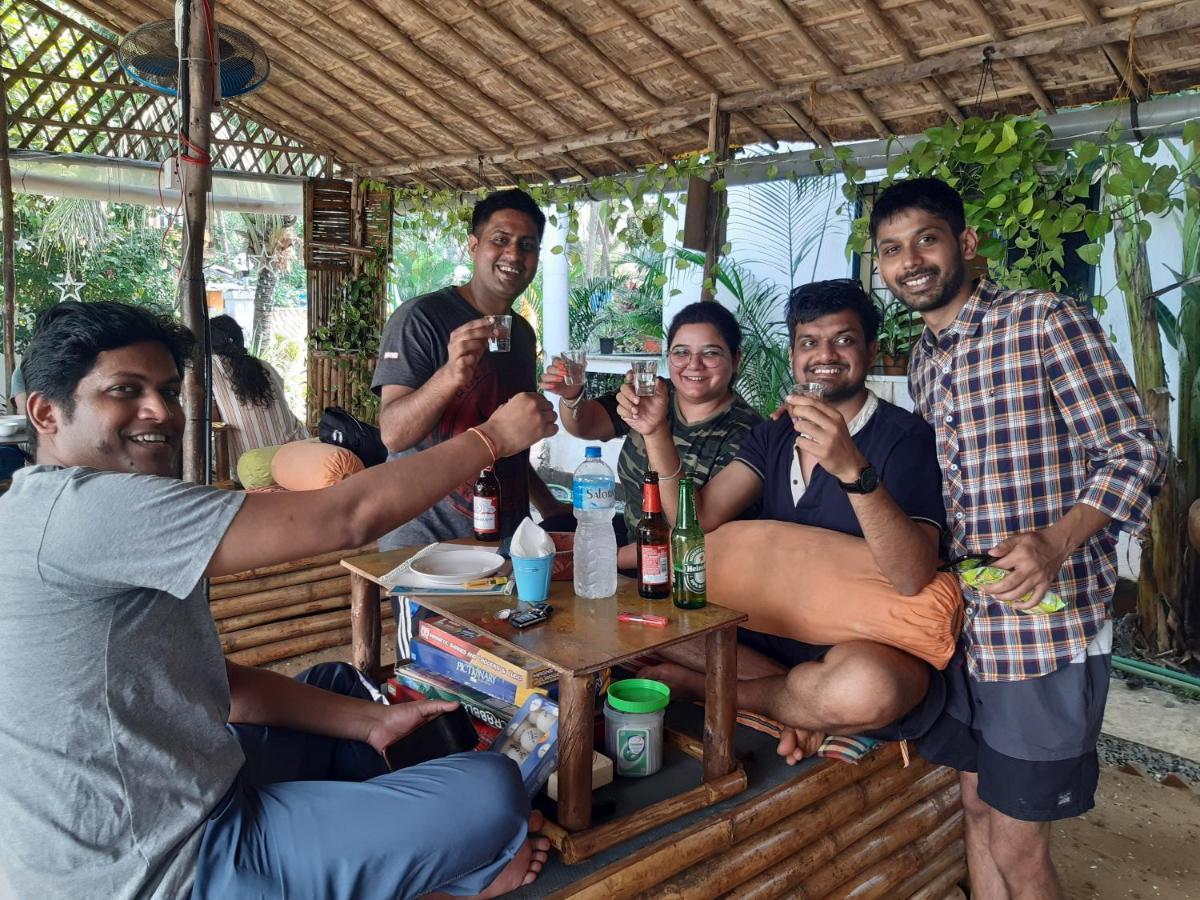 Red Monkeys Hostel Arambol Luaran gambar