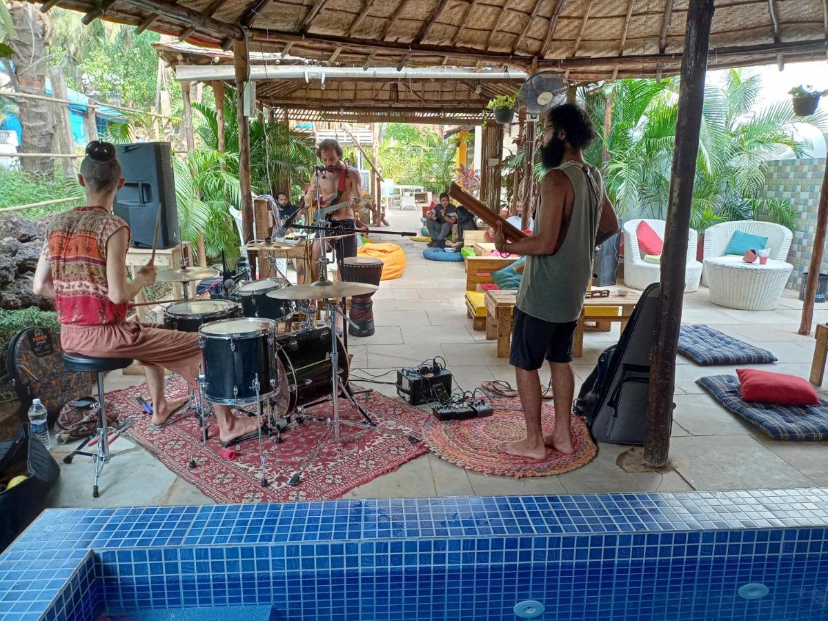 Red Monkeys Hostel Arambol Luaran gambar