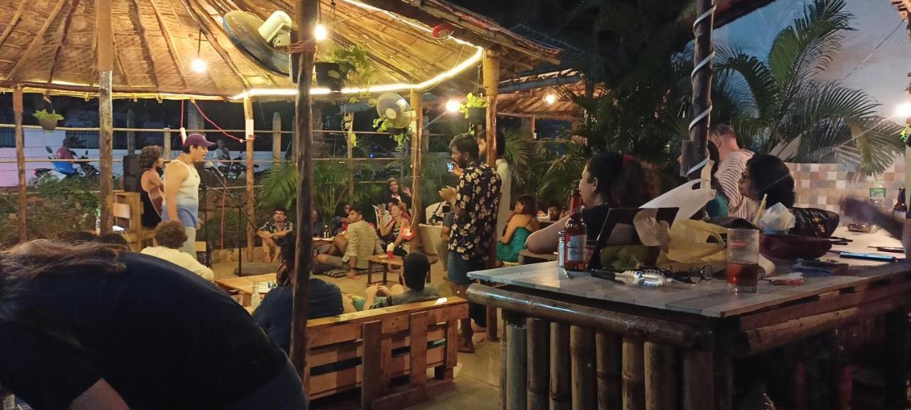 Red Monkeys Hostel Arambol Luaran gambar
