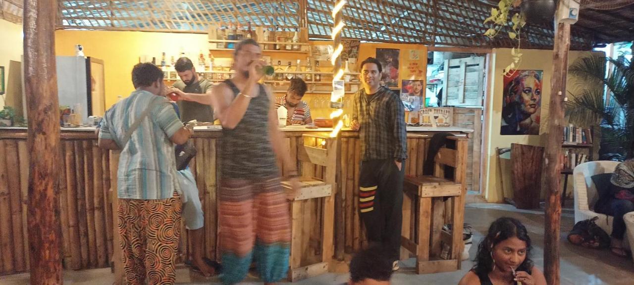 Red Monkeys Hostel Arambol Luaran gambar